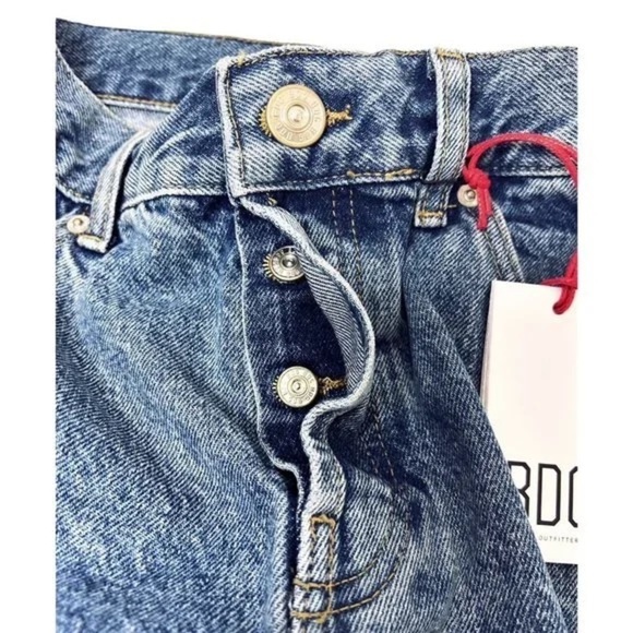 BDG Urban Outfitters Mens Button Fly Denim Raw Hem Dad Jean Shorts Sz 32 New - Picture 4 of 11